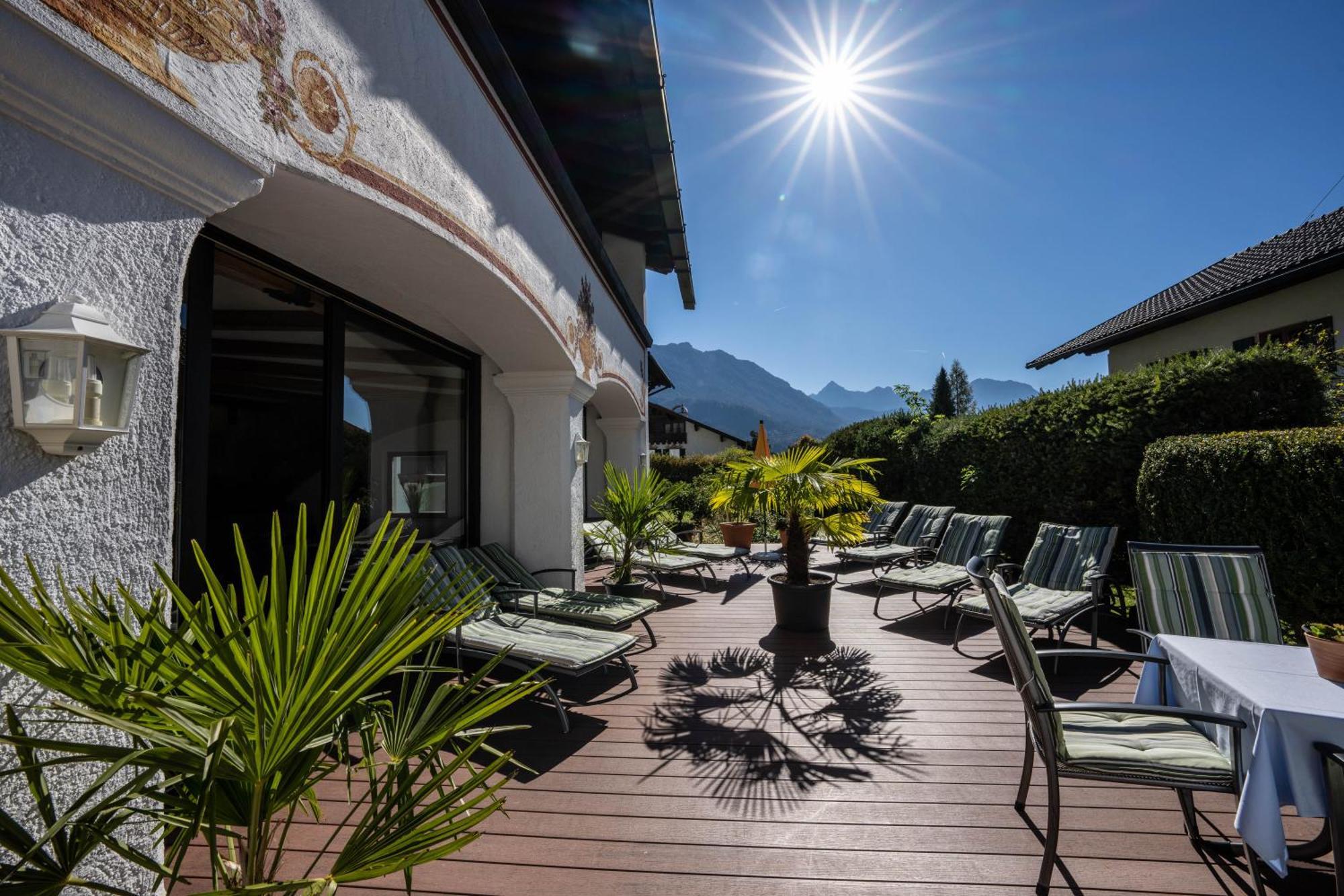 Parkhotel Wallgau 4 Sterne Superior Alpenjuwel Mit Spa Genuss, Golf & Wellness In Der Karwendel-Region Tradition Trifft Eleganz Im Stilvollen Rueckzugsort Esterno foto