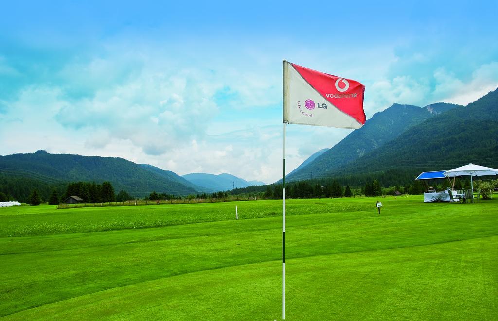 Parkhotel Wallgau 4 Sterne Superior Alpenjuwel Mit Spa Genuss, Golf & Wellness In Der Karwendel-Region Tradition Trifft Eleganz Im Stilvollen Rueckzugsort Esterno foto
