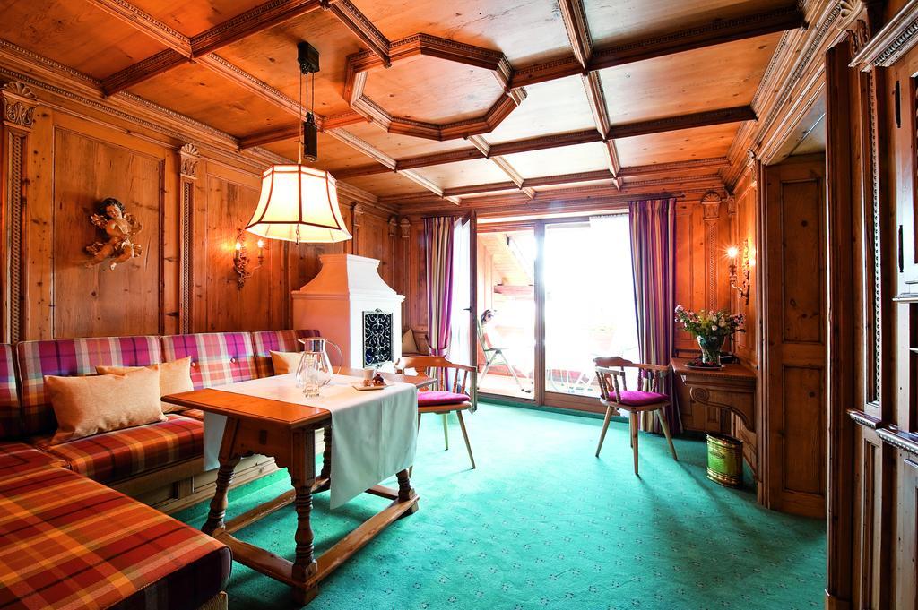 Parkhotel Wallgau 4 Sterne Superior Alpenjuwel Mit Spa Genuss, Golf & Wellness In Der Karwendel-Region Tradition Trifft Eleganz Im Stilvollen Rueckzugsort Esterno foto
